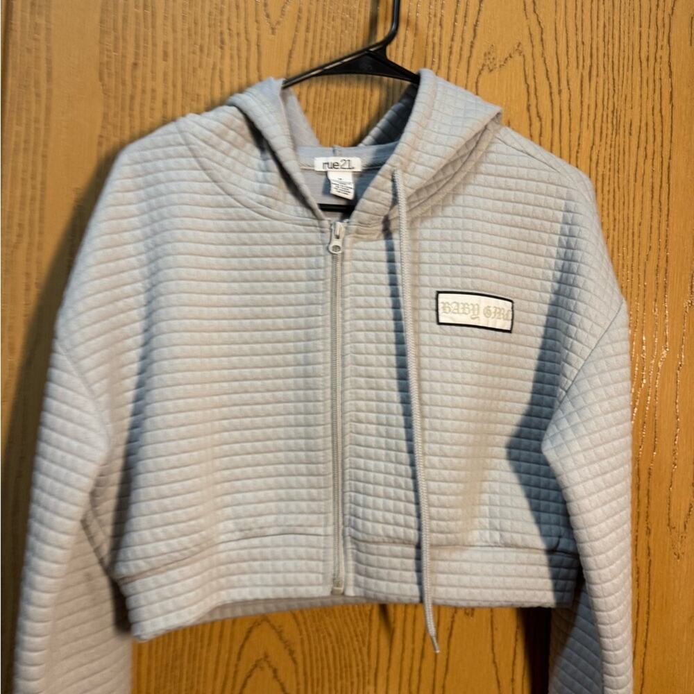 Rue21 Light Gray Quilted Hoodie